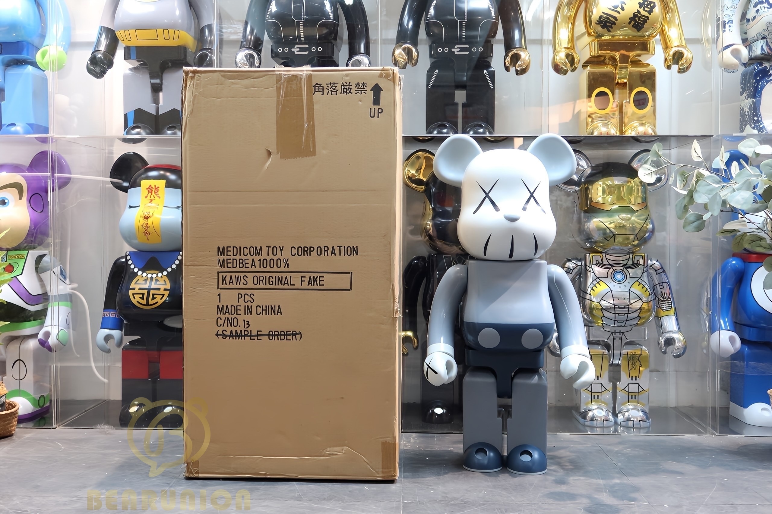 KAWS Companion (Original Fake) 1000%