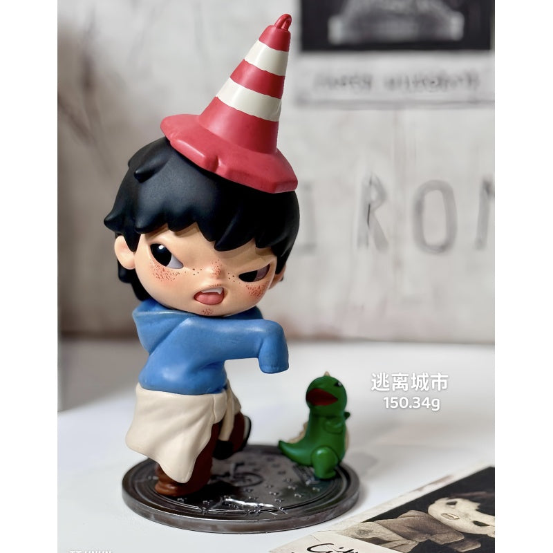 Hirono Tamed Wildgrass Blind Box Series: City Escape (Confirmed Style)
