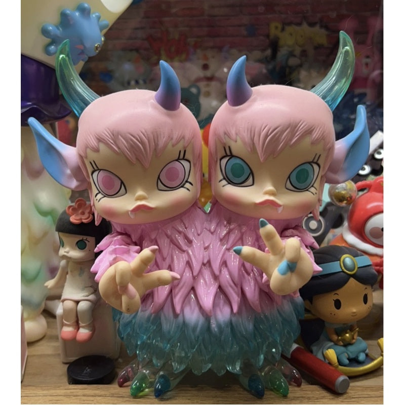 MOLLY Twin Beasts Pink Color 2020 Limited Edition