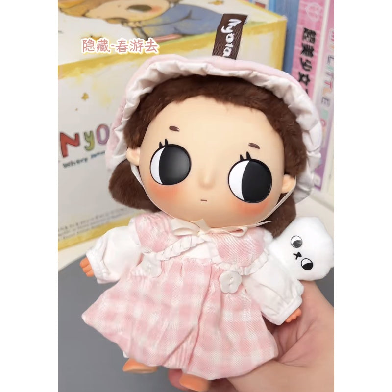 Nyota Where Moments Meet Vinyl Plush Pendant Blind Box Series: Spring Outing (Secret, 1/72)