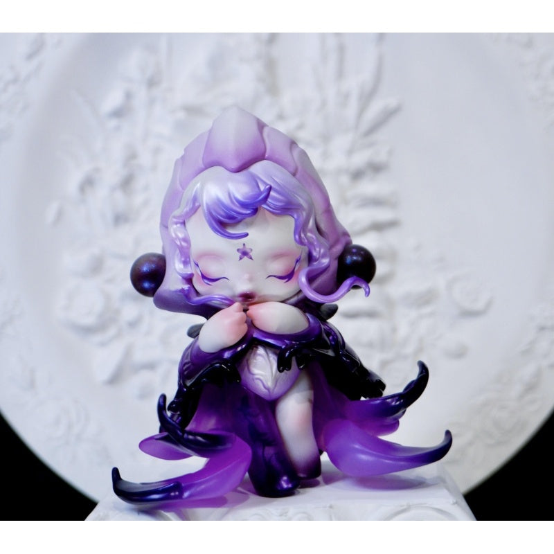 Skullpanda Petals in Four Acts Blind Box Series: The Burning Gloom (Confirmed Style)